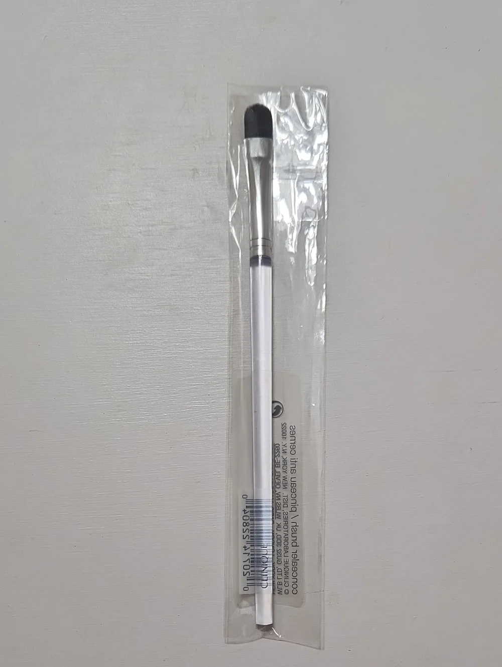 CLINIQUE Concealer Brush